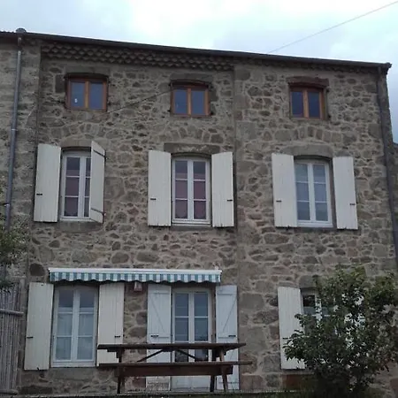 Le Clos De Ceintres Ferienhaus