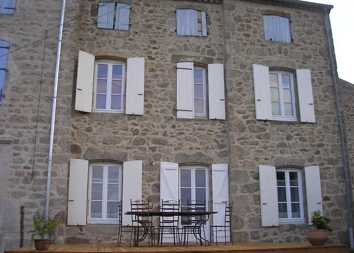Le Clos De Ceintres * Cheminas